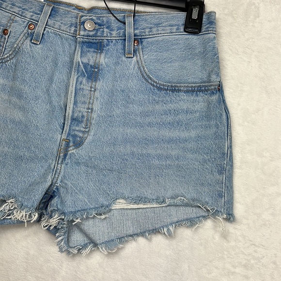 Levi's 501 Denim HighRise Light Blue Vintage Fray Hem Fitted Cotton Jean Shorts - Picture 4 of 12